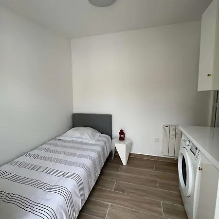3 Bedrooms House With Terrace Near Paris Holiday home Antony