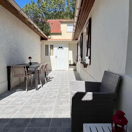 3 Bedrooms House With Terrace Near Paris * Antony