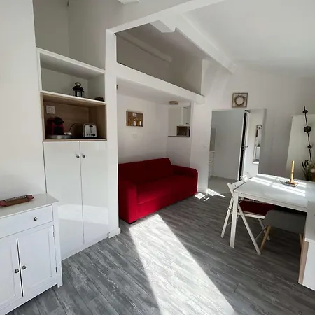 Holiday home 3 Bedrooms House With Terrace Near Paris Antony